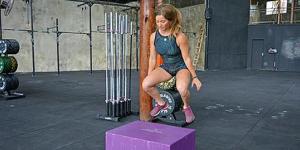 mulher no crossfit