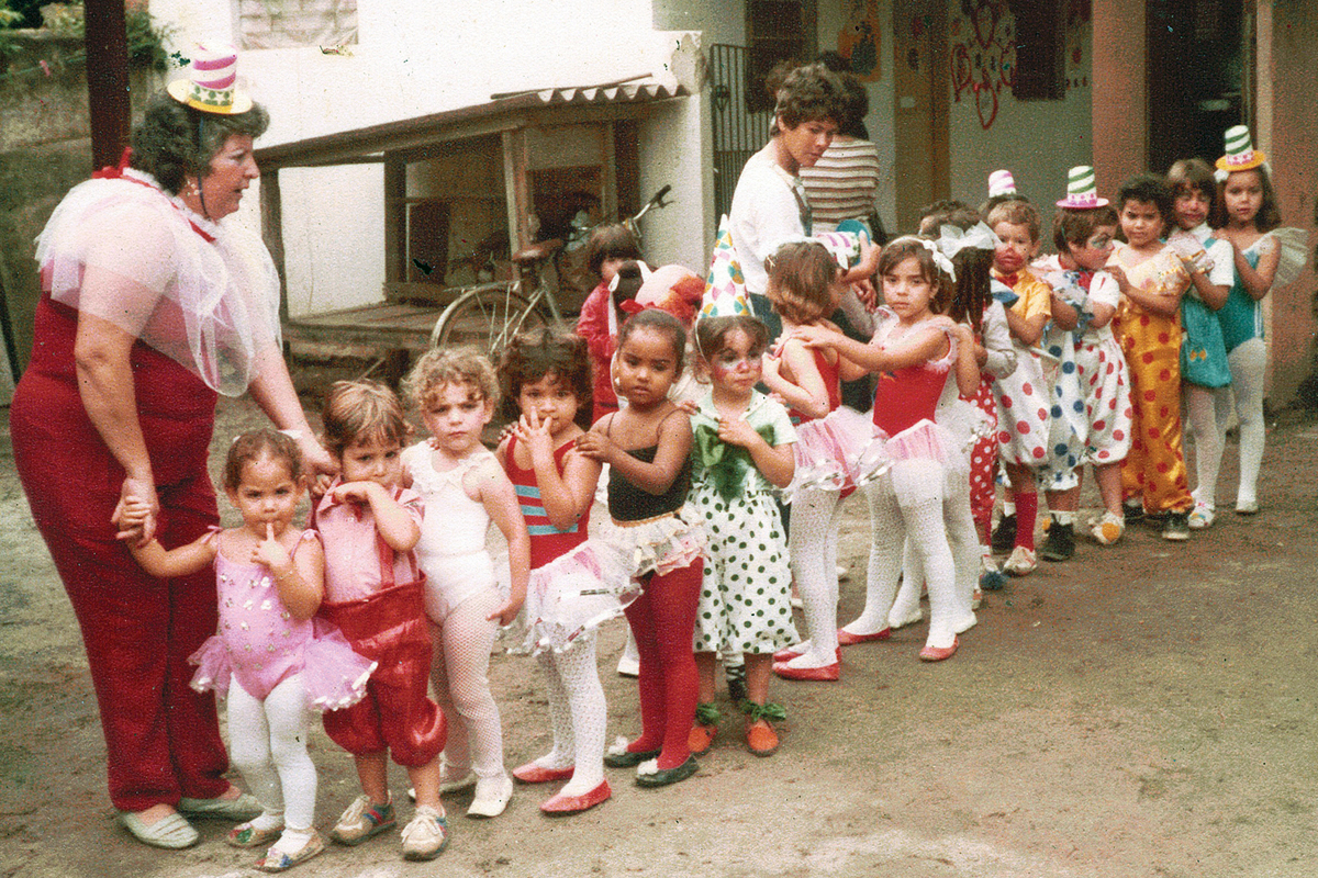 Genilda foi uma das pioneiras a empreender na área da educação em Macaé, há mais de 40 anos, quando abril sua primeira escola em casa. (Arquivo)