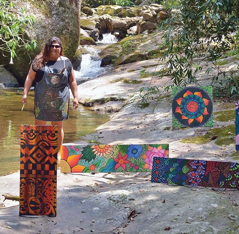 A artesã Julia Righi (acima) chegou ao Sana ainda criança. Ela foi de expositora em feirinhas à uma das idealizadoras da tradicional Feira Cria Sana (no alto), um espaço que abriga arte e cultura. (Arquivo)