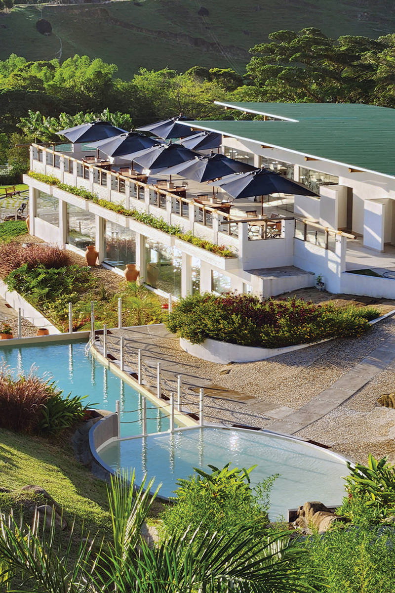 O Village Sana Apart Hotel Serrano foi inaugurado no início deste ano na Cabeceira do Sana. Idealizado por Marcelo Falles junto com as filhas Juliana e Marcela Borges, o empreendimento é prova que o local está atraindo investimentos no setor para atender o crescimento do turismo. (Arquivo)