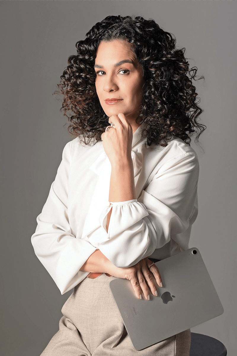 A médica Caroline Siqueira já investia antes de conhecer a B22, há um ano, e diz que está muito satisfeita com o atendimento personalizado e com o retorno obtido