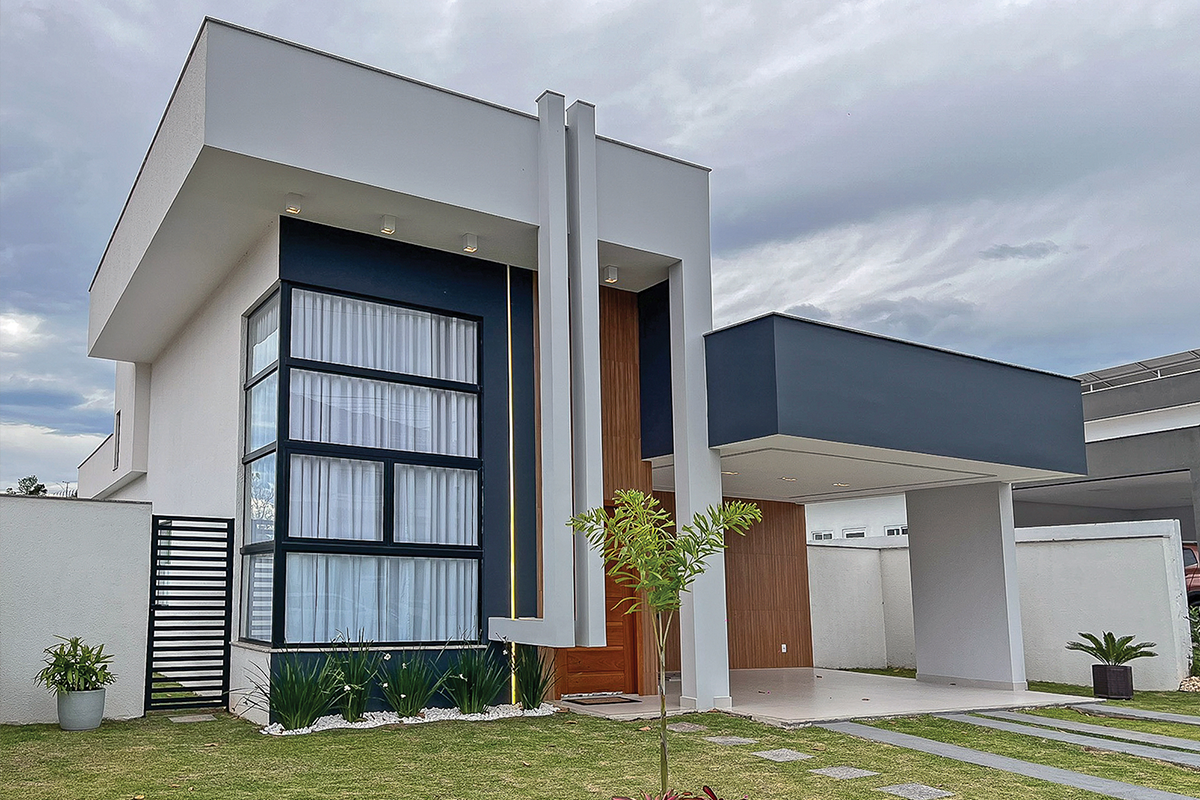 Outra vantagem é a rapidez da obra, com prazo estimado de apenas oito meses, além de condições facilitadas de pagamento, como entrada parcelada, uso de FGTS e suporte para o financiamento