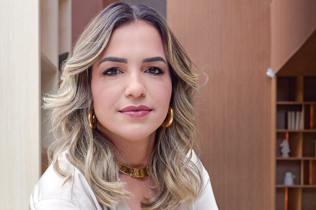 Dra. Giani Rambaldi é farmacêutica clínica especialista em emagrecimento e fitoterapia e tem ajudado muitas mulheres a perderem peso de forma saudável com o seu método Mindset Fit. (Foto Alle Tavares)