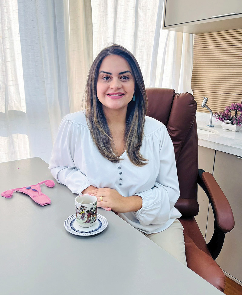 Dra. Jade Bittencourt diz queapós os 35 anos, a fertilidade feminina sofre uma queda importante, especialmente na qualidade dos óvulos 