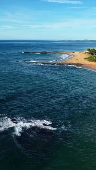 Instagram post from divercidadesmacae. This post is in position 4.