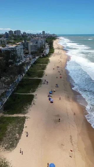 Instagram post from divercidadesmacae. This post is in position 3.